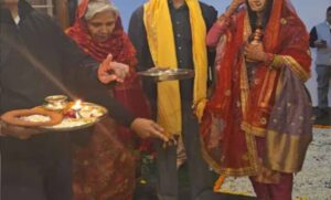 ट्विशा-शर्मा-केस-में-बढ़ा-दबाव,-cm-हाउस-पहुंचे-परिजन,-दामाद-और-समधन-पर-कार्रवाई-की-मांग