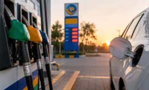 petrol-diesel-crisis:-क्या-देश-में-पेट्रोल-डीजल-की-कमी-हो-गई-है?-इंडियन-ऑयल-ने-दिया-बड़ा-अपडेट