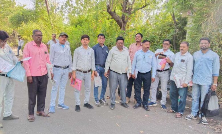 सेंधवा-में-जनशिक्षकों-का-सामूहिक-इस्तीफा,-शिक्षा-विभाग-कि-कार्यप्रणाली-पर-उठे-सवाल