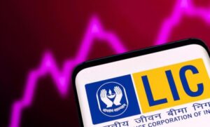 lic-शेयर-में-एक-दिन-में-50%-गिरावट!-निवेशकों-में-मची-हलचल,-जानिए-वजह