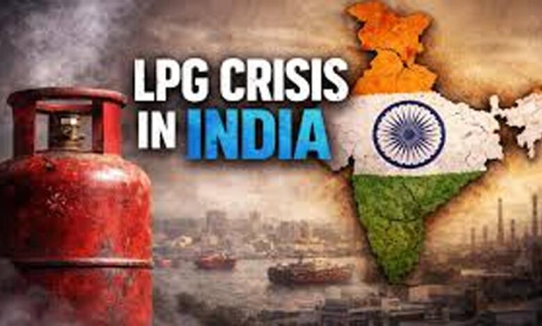 Hormuz LPG Crisis: भारत पर नया ऊर्जा संकट! होर्मुज से आई बुरी खबर, LPG और ईंधन कीमतों पर बढ़ेगा दबाव