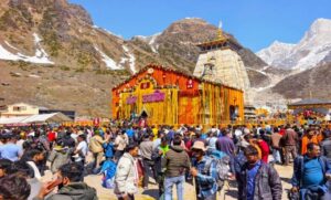 केदारनाथ-में-उमड़ा-आस्था-का-सैलाब,-12-लाख-श्रद्धालुओं-ने-किए-बाबा-केदार-के-दर्शन
