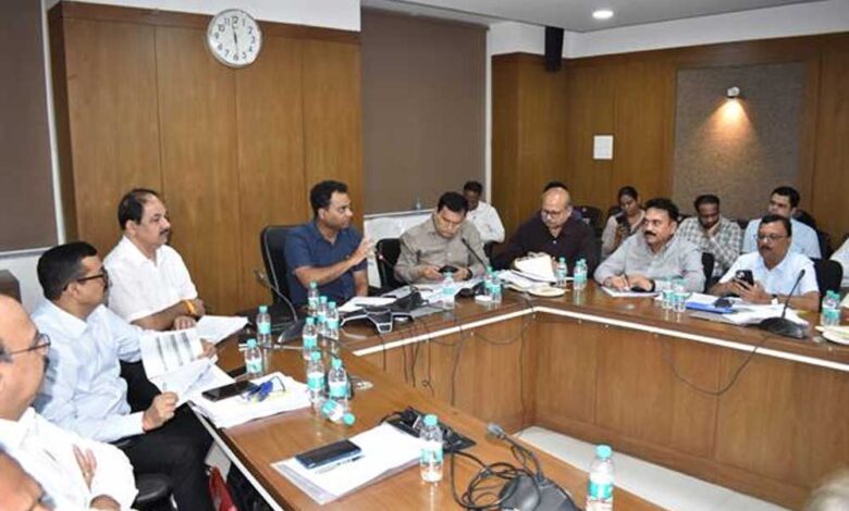 15-दिवस-में-प्रगति-न-लाने-वाले-रेड-लिस्टेड-संविदाकार-होंगे-ब्लैक-लिस्ट,-कटेगी-परफॉर्मेंस-गारंटी-:-आयुक्त-भोंडवे