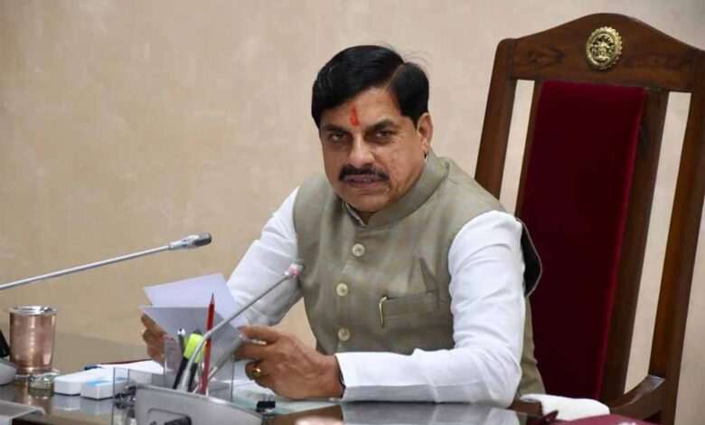 घरों-में-रखी-पाण्डुलिपियों-का-संरक्षण-जरूरी-:-मुख्यमंत्री-डॉ.-यादव