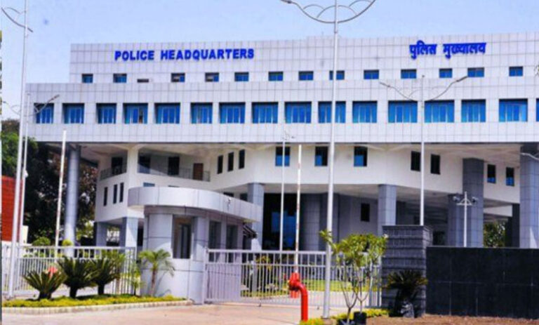 vip-ट्रीटमेंट-पड़ा-भारी!-गिरिबाला-समर्थ-मामले-में-जेल-अधीक्षक-समेत-25-से-ज्यादा-अधिकारियों-के-तबादले