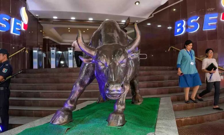 अमेरिका से मिले ‘Bad’ संकेत, ट्रंप के बयान से बढ़ी उम्मीद… शेयर बाजार आखिर क्यों हो गया कन्फ्यूज?