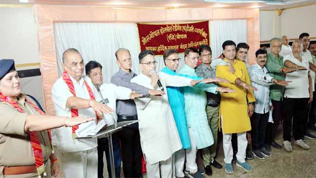 ओल्ड-भोपाल-होलसेल-रेडिमेड-एवं-होजरी-व्यापारी-संघ-को-मिला-नया-नेतृत्व