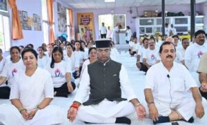 बड़ा-तालाब-से-टीटी-नगर-स्टेडियम-तक-गूंजा-योग-का-संदेश