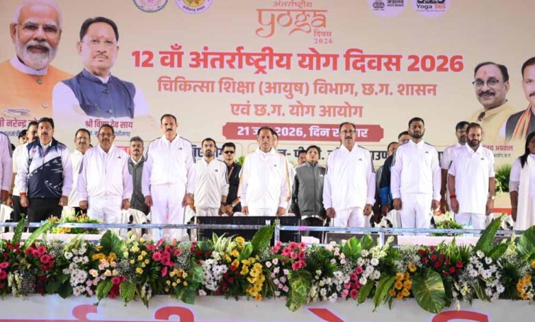 योग-को-दिनचर्या-बनाएं,-स्वस्थ-समाज-के-निर्माण-में-दें-योगदान:-मुख्यमंत्री-साय