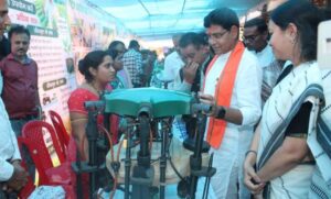 सारंगढ़-की-सुनीता-पटेल-ऐसे-बनीं-‘लखपति-ड्रोन-दीदी’