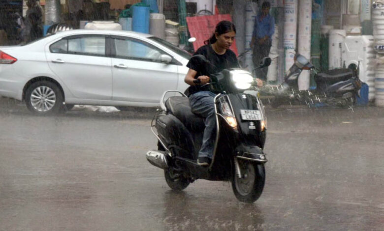 46 जिलों में आंधी-बारिश का अलर्ट, 2-3 दिन में पूरे प्रदेश को कवर करेगा मानसून