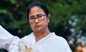 ‘पार्टी-से-गद्दारी-मां-से-धोखा-देने-जैसी’,-ममता-बनर्जी-ने-बागी-नेताओं-को-दी-कड़ी-चेतावनी