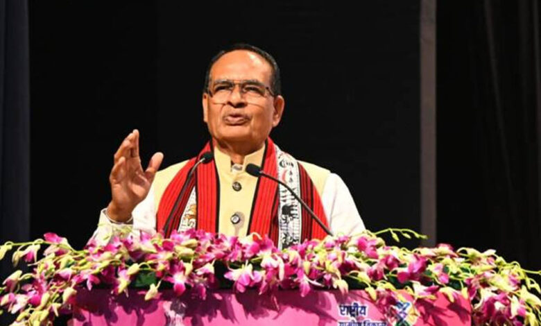 रायपुर : केंद्रीय ग्रामीण विकास मंत्री ने राष्ट्रीय सम्मेलन में की छत्तीसगढ़ के मटेरियल बैंक मॉडल की सराहना