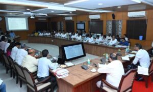 लोक-निर्माण-विभाग-के-सचिव-ने-पुल-निर्माण-कार्यों-की-प्रगति-की-समीक्षा-की