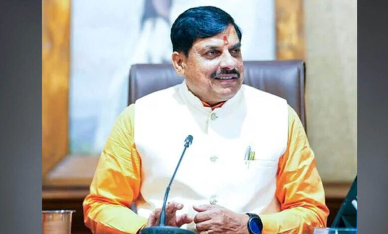 तीस-वर्षों-से-लंबित-सरदार-सरोवर-परियोजना-का-सर्वसम्मति-से-समाधान-होना-बड़ी-उपलब्धि-:-मुख्यमंत्री-डॉ.-यादव