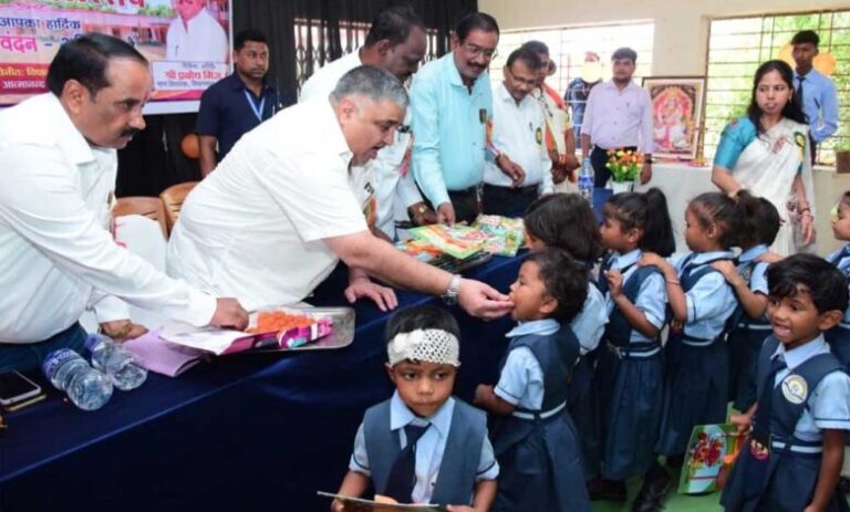 शिक्षा-ही-विकसित-छत्तीसगढ़-की-सबसे-मजबूत-नींव-–-राजेश-अग्रवाल