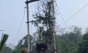 नारायणपुर-के-वनांचल-गांवों-में-‘नियद-नेल्लानार-योजना’-से-लौटी-विकास-की-रोशनी,-दशकों-बाद-बदली-तस्वीर