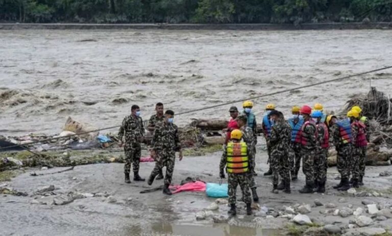200-दिन-समुद्र-में-रहने-के-बाद-पटाया-पहुंचे-5-हजार-अमेरिकी-सैनिक,-सेक्स-ट्रेड-पर-बढ़ी-पुलिस-की-निगरानी
